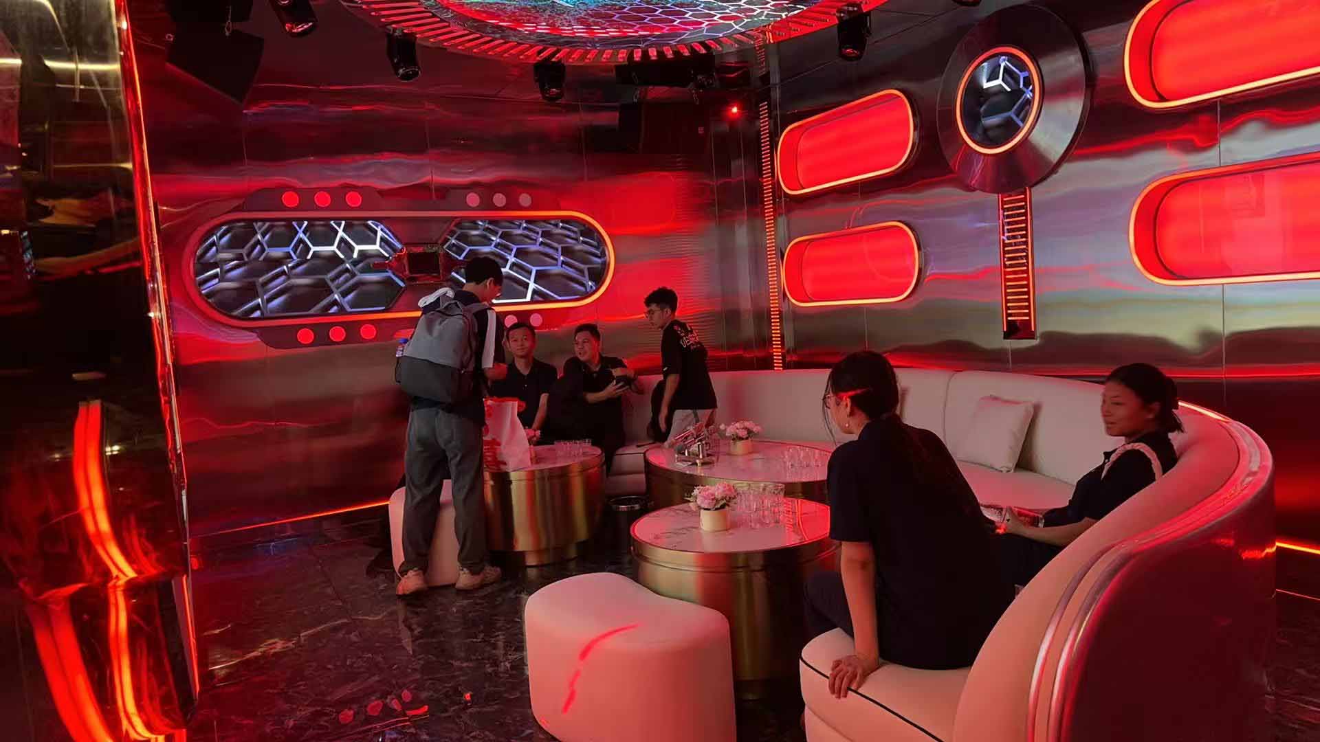 久信達科技公司員工齊聚光明區(qū)蠄蜍石，開啟活力爬山之旅暨團建活動(圖6)
